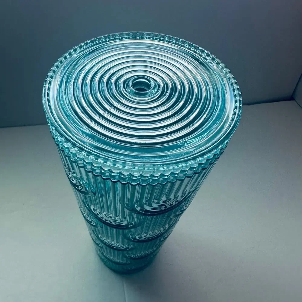 ** SUMMER SALE** Starbucks 2022 Mermaid Scale Iridescent Tumbler